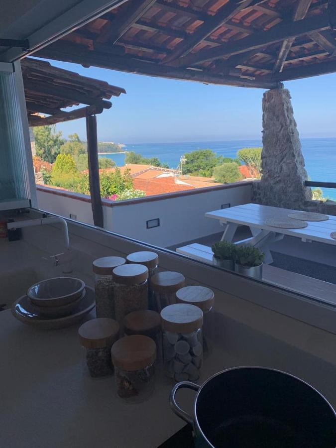 Boutique Apartment With Beach Within Walking Distance, Near Tropea ปาร์เกลียา ภายนอก รูปภาพ