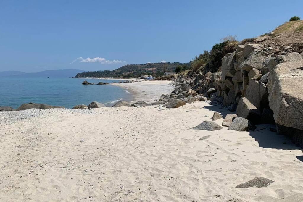 Boutique Apartment With Beach Within Walking Distance, Near Tropea ปาร์เกลียา ภายนอก รูปภาพ