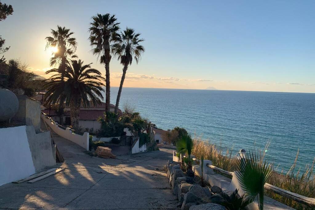 Boutique Apartment With Beach Within Walking Distance, Near Tropea ปาร์เกลียา ภายนอก รูปภาพ