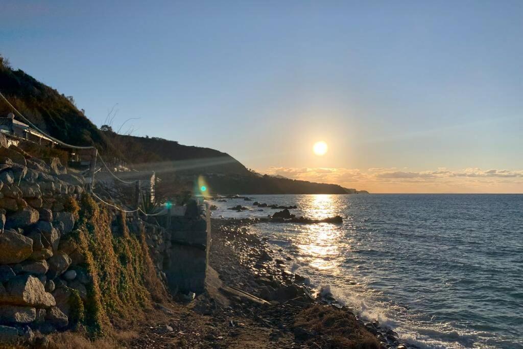 Boutique Apartment With Beach Within Walking Distance, Near Tropea ปาร์เกลียา ภายนอก รูปภาพ